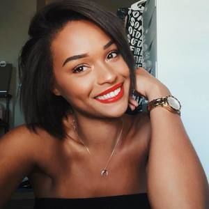Meet your Posher, Shadae